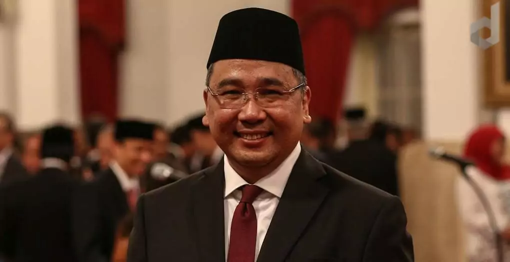 Menteri Desa Pembangunan Daerah Tertinggal dan Transmigrasi Eko Putro Sandjojo