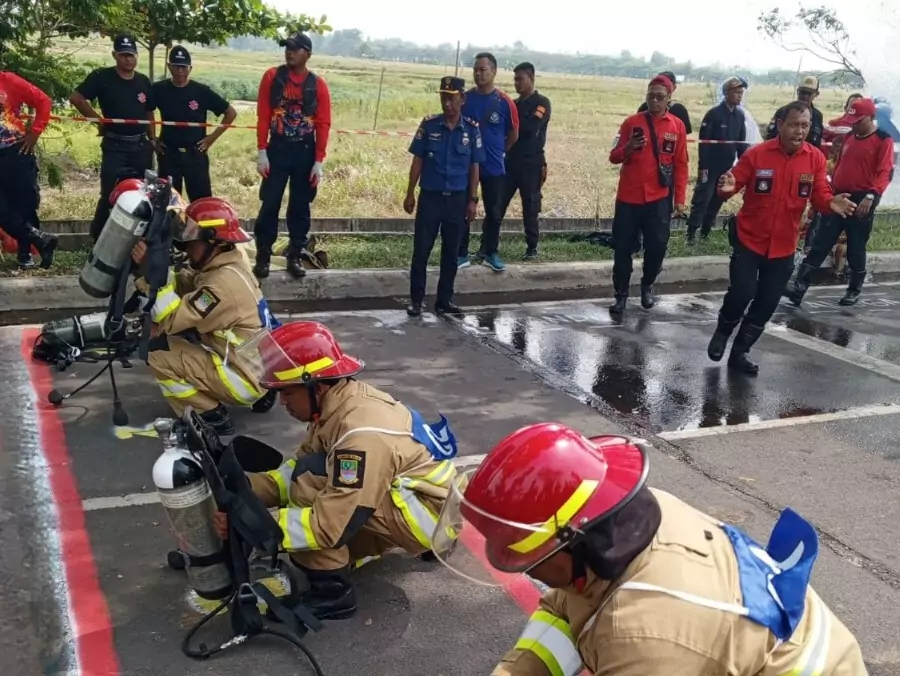 Fajar Paper Juarai Perlombaan Damkar, Peringati Hari Jadi Kabupaten ...