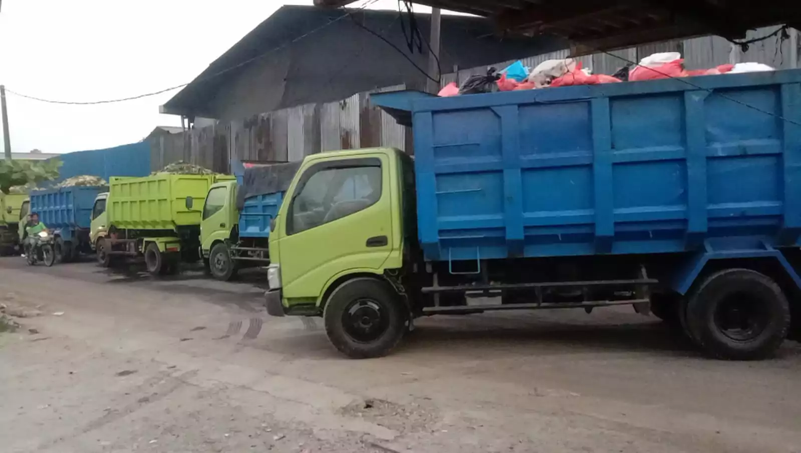 Gara-gara Air Lindi, Komunitas Prabu PL Larang Truk Sampah Pasar Masuk TPA Burangkeng